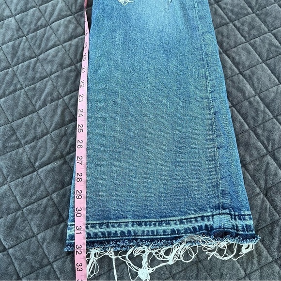 Express jeans 70s Flare Women 2 R Distressed Bell Bottom Raw Released Hem C - Picture 7 of 7